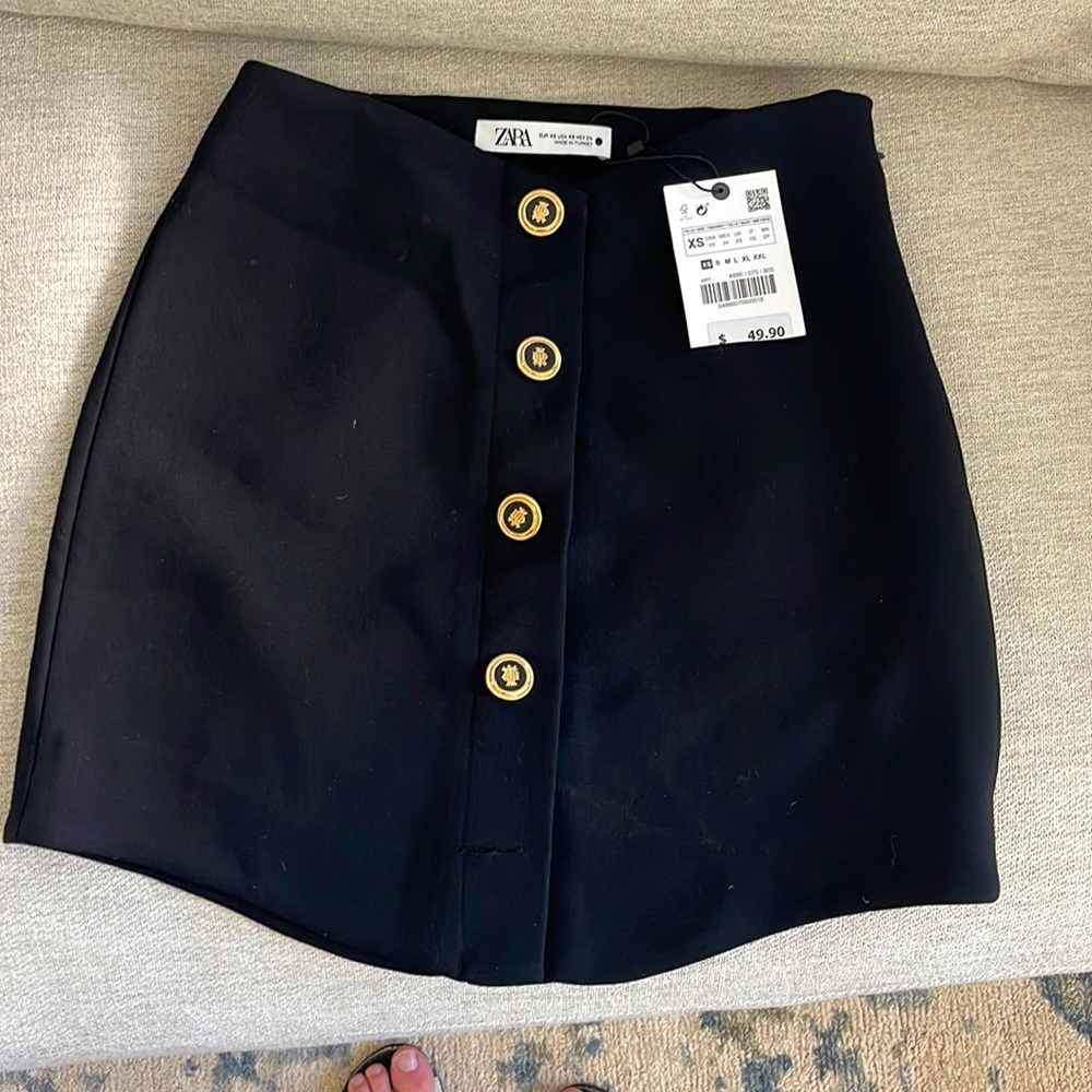 Zara new high waist golden button mini skirt